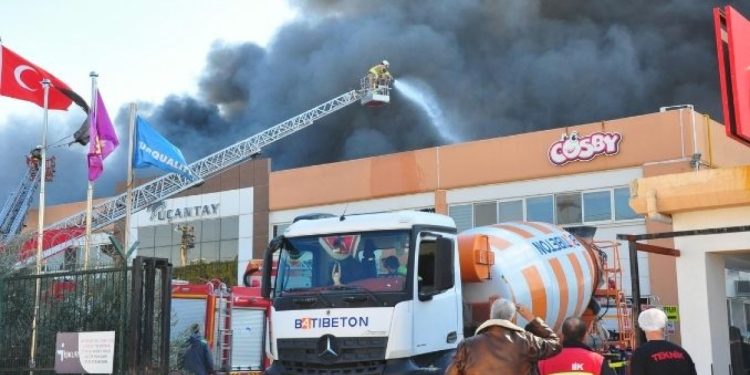 Kervan Gıda’nın fabrikasında yangın!