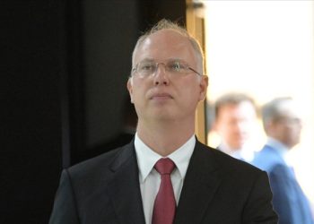 Dmitriyev: Doğalgaz şoku kapıda, Avrupa Rus gazına muhtaç